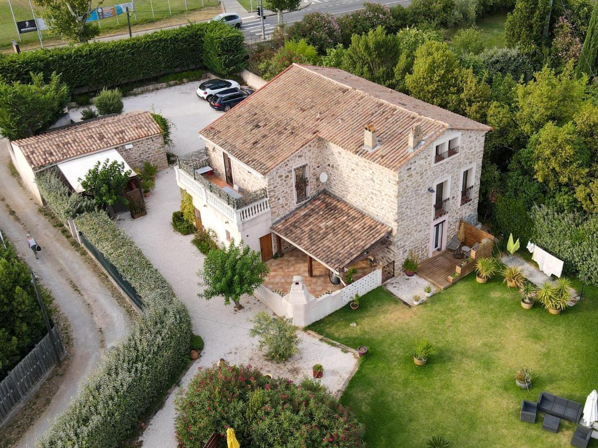 La Bastide De L'Olivier Bed & Breakfast Le Muy Exterior photo